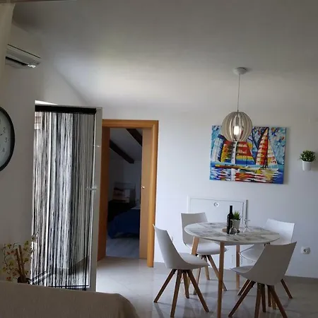Apartments Crikvenica דירה