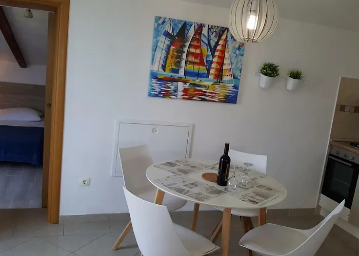 Apartments Crikvenica شقة