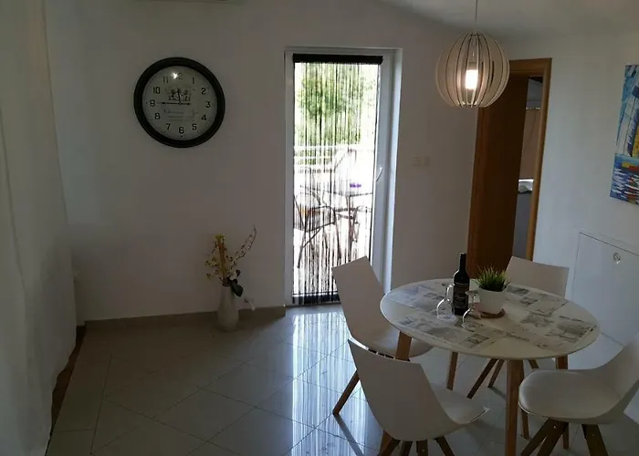 Apartments Crikvenica شقة